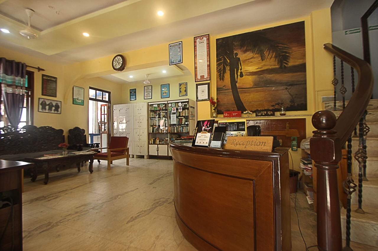 Lui Beach Resort Candolim Ngoại thất bức ảnh