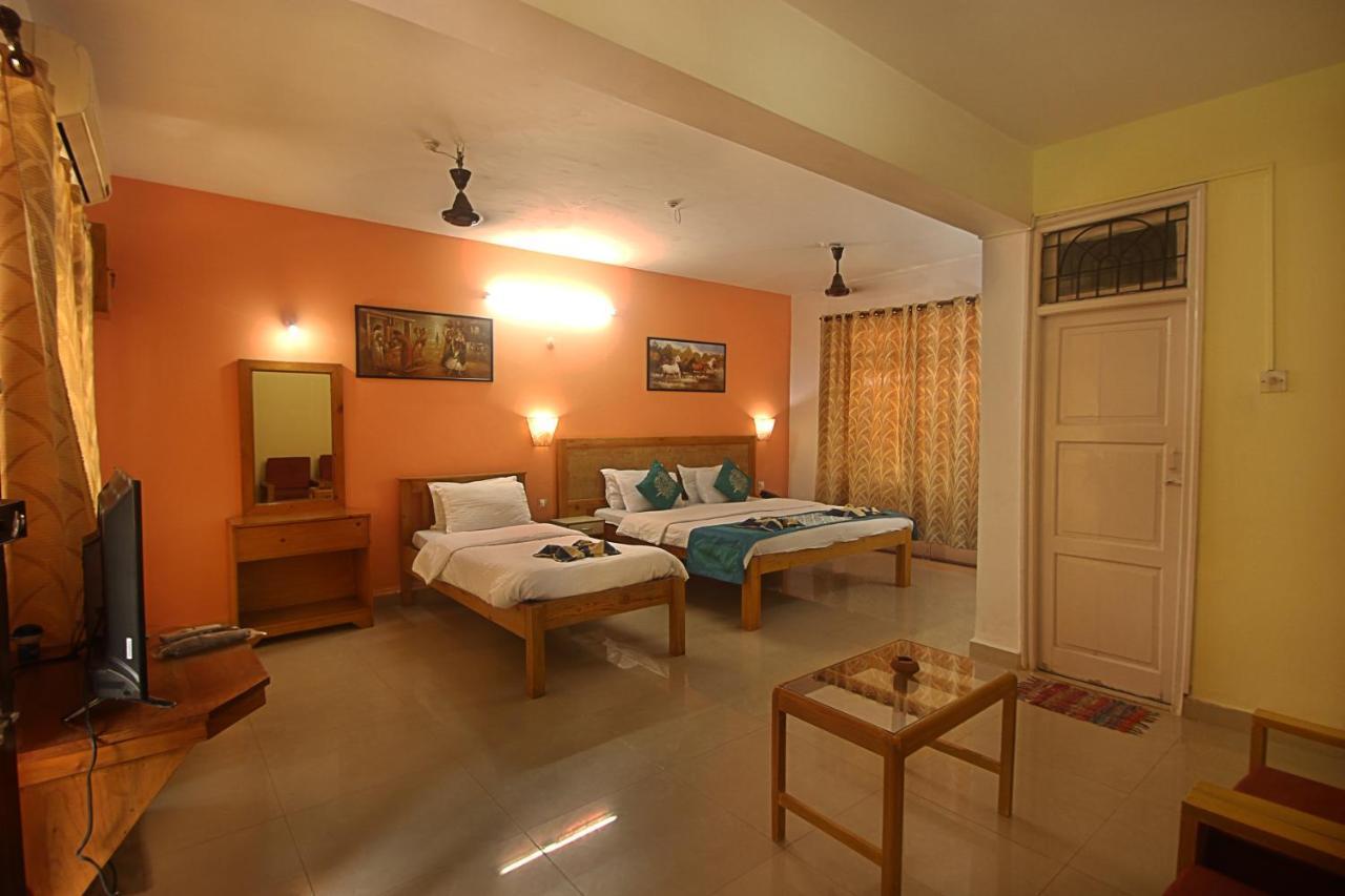 Lui Beach Resort Candolim Ngoại thất bức ảnh
